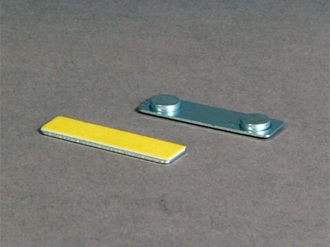 Kartenhalter für Plastikkarte mit  Magnetfixierung  (z.B. als Namensschild) VPE 50 Stk